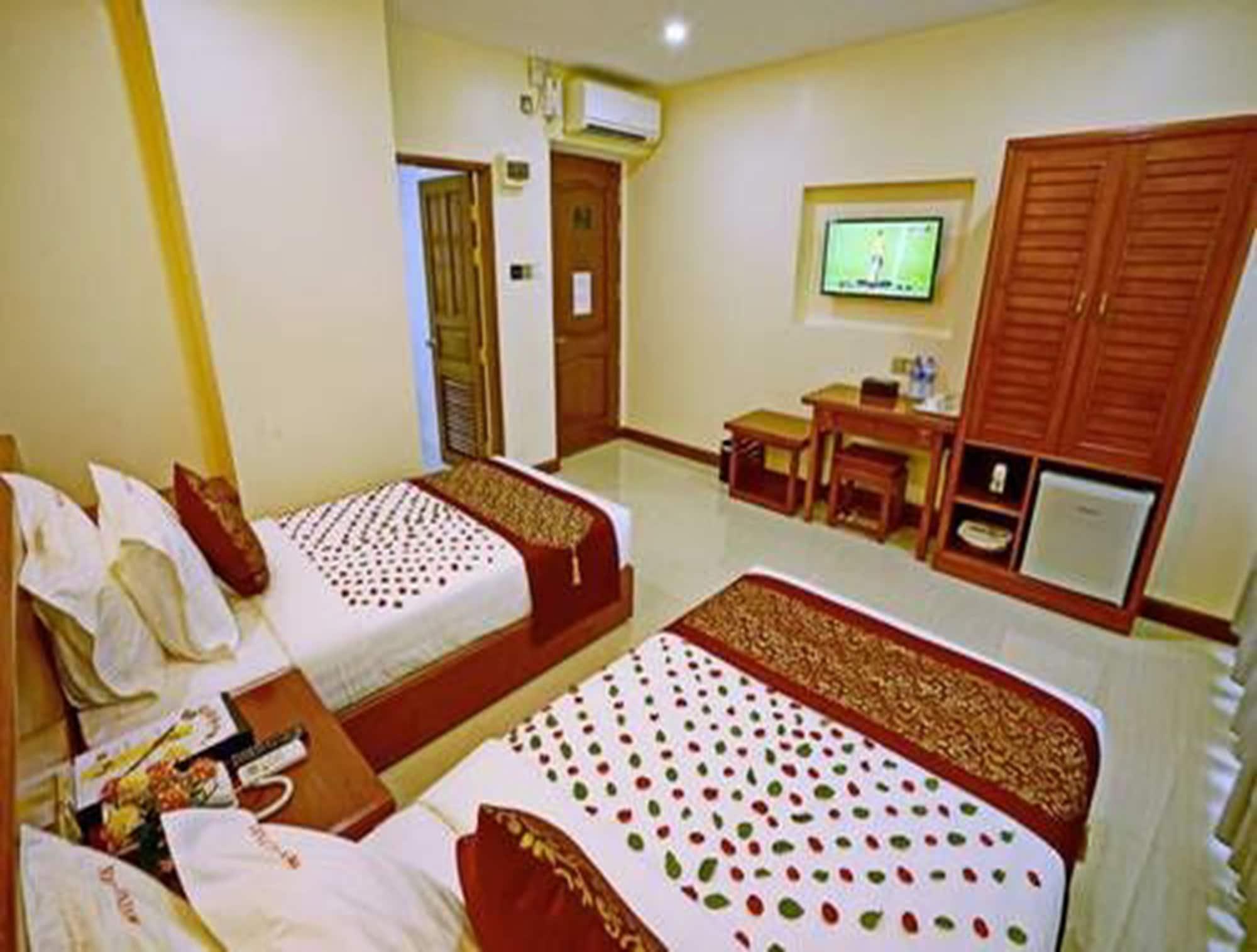 King Park Hotel Mandalay Exterior photo