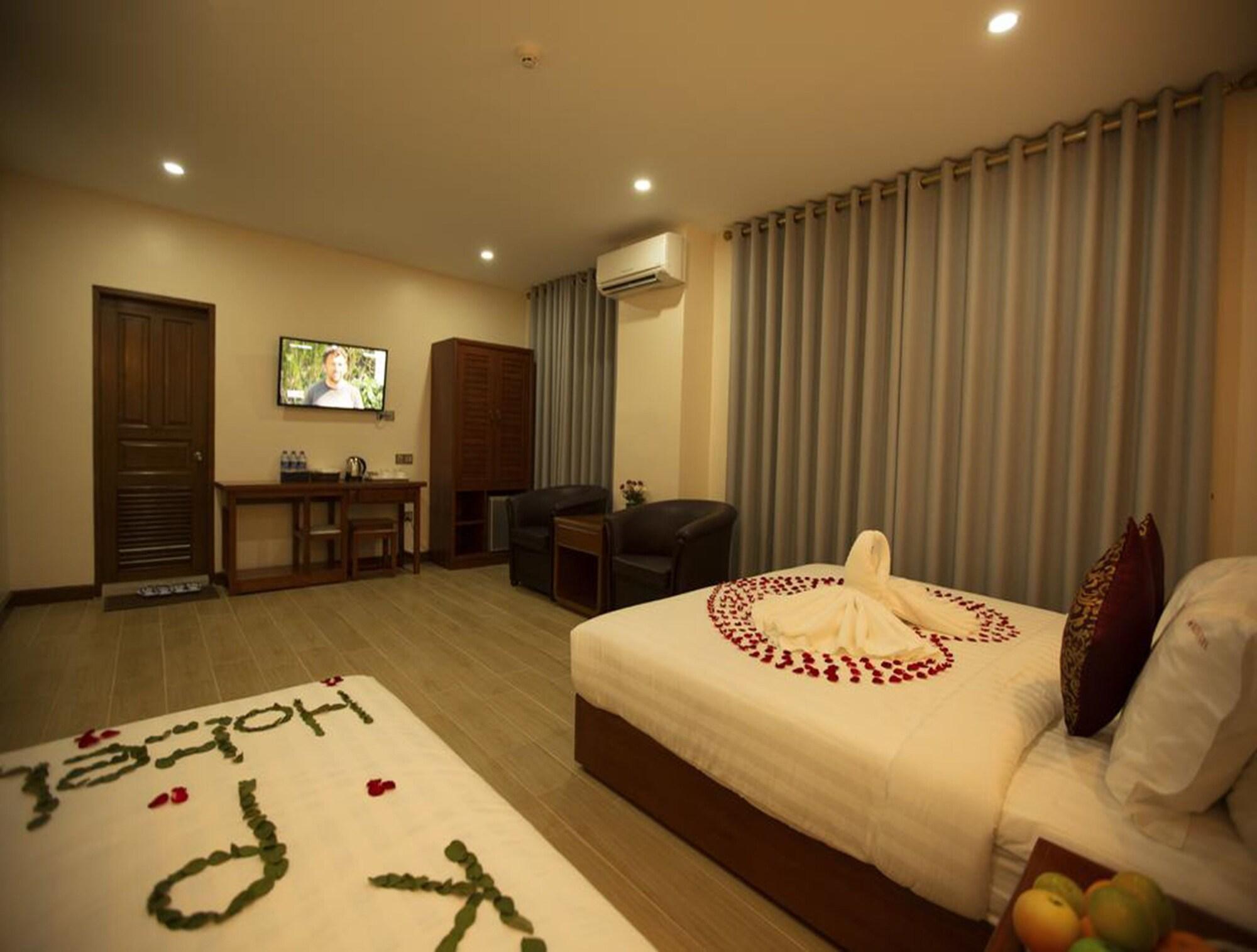King Park Hotel Mandalay Exterior photo