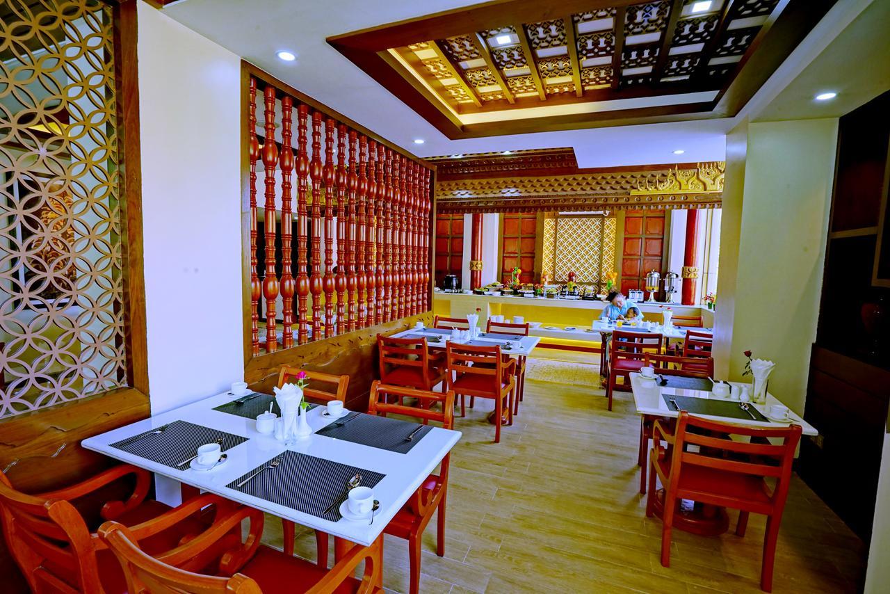 King Park Hotel Mandalay Exterior photo