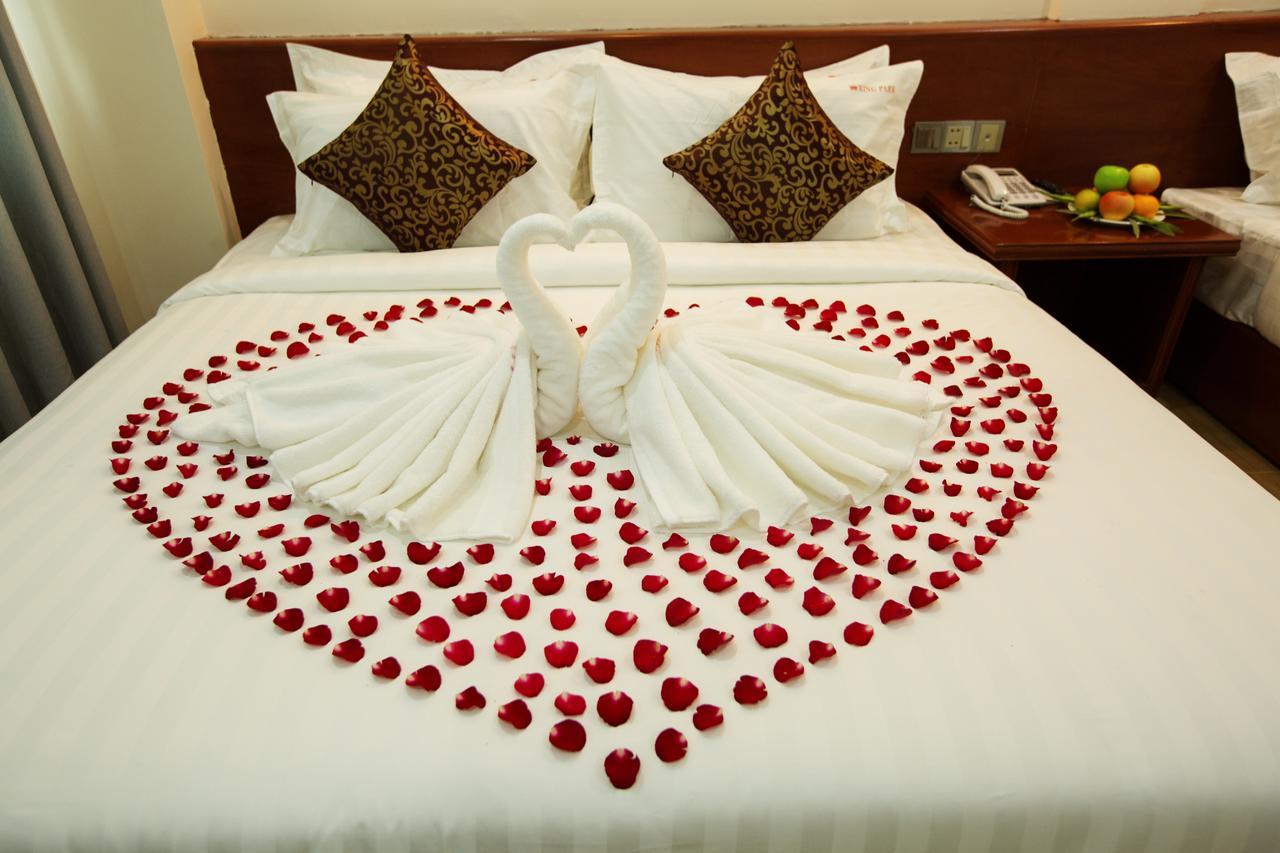 King Park Hotel Mandalay Exterior photo